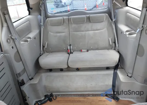 2007 Toyota Sienna Le z USA, uszkodzony, nr VIN 5TDZK23C77S011782